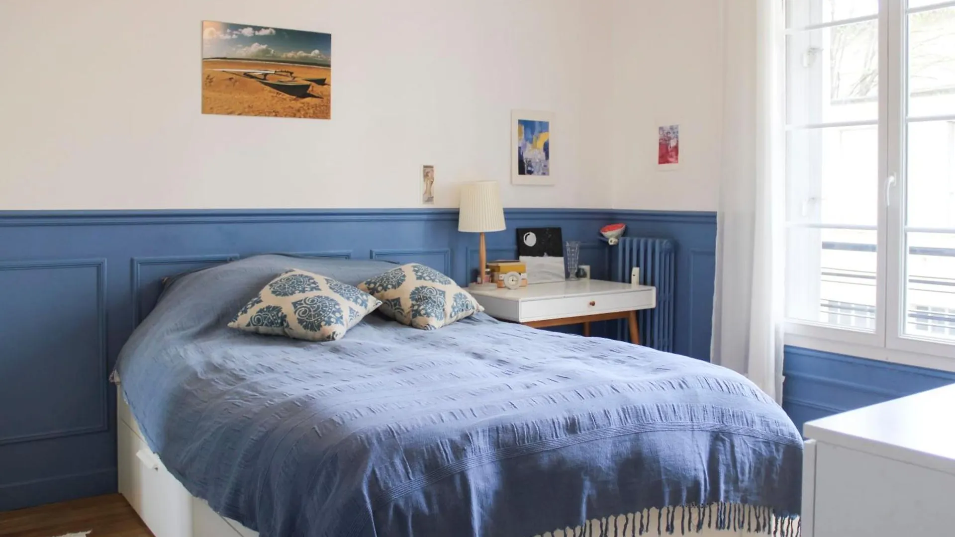 Apartment Spacious Family Nest Facing Square Des Epinette Paris