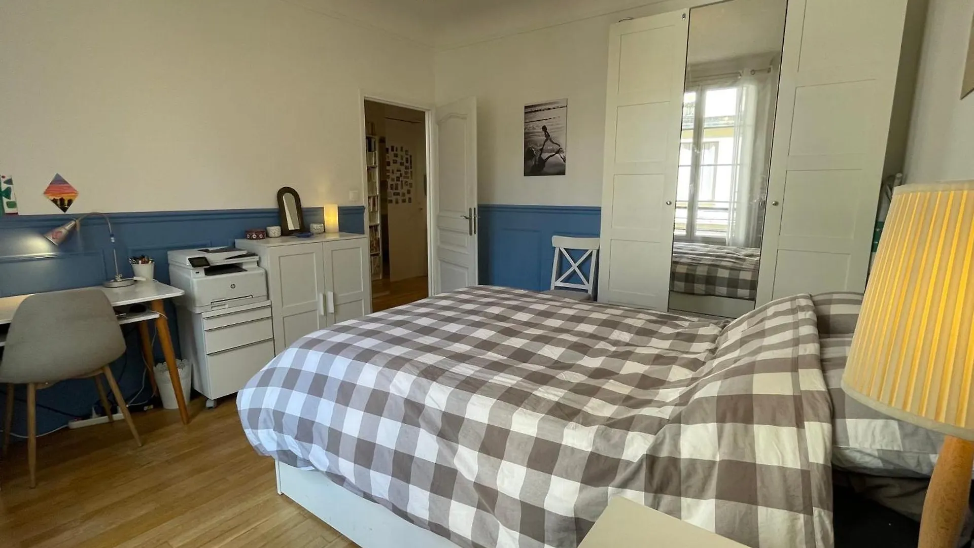 Apartment Spacious Family Nest Facing Square Des Epinette Paris France